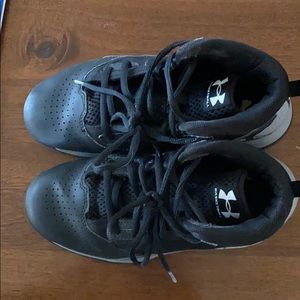 Under Armour Youth Basketball Shoes